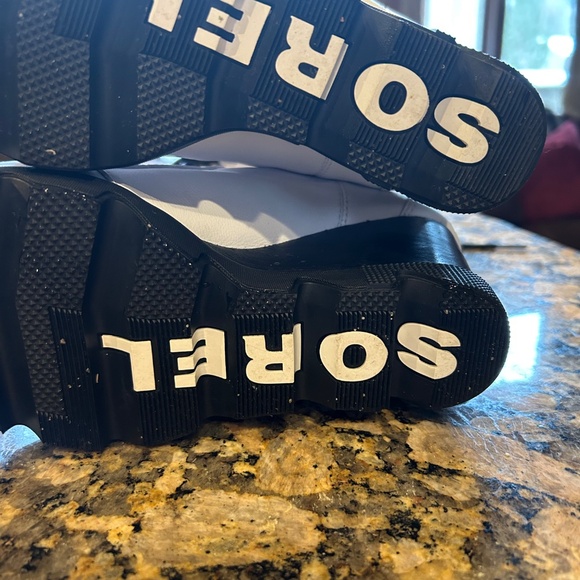 Sorel Joan Uptown mid lace wedge boot - Picture 6 of 16